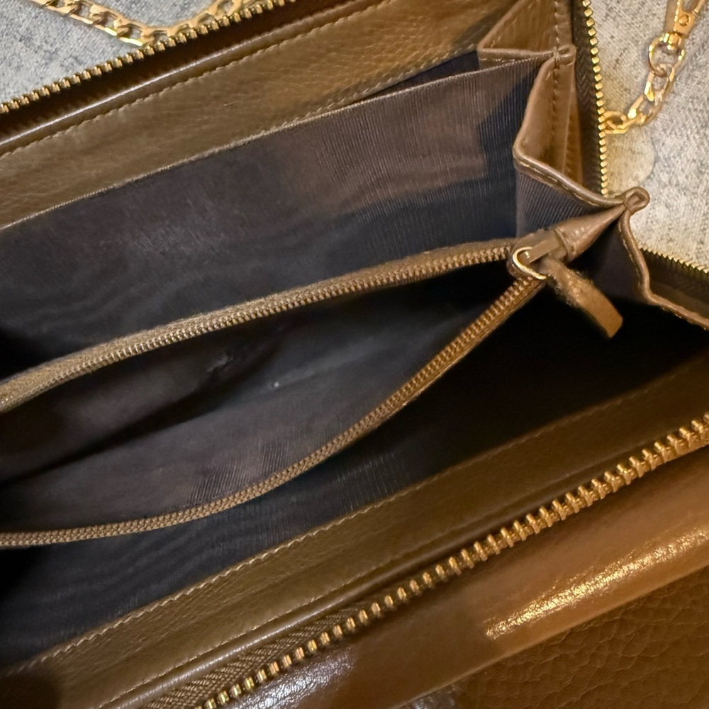Gucci✨Long Pebbled Leather Continental Travel Organizer Flap Wallet Gold Chain - Picture 6 of 13